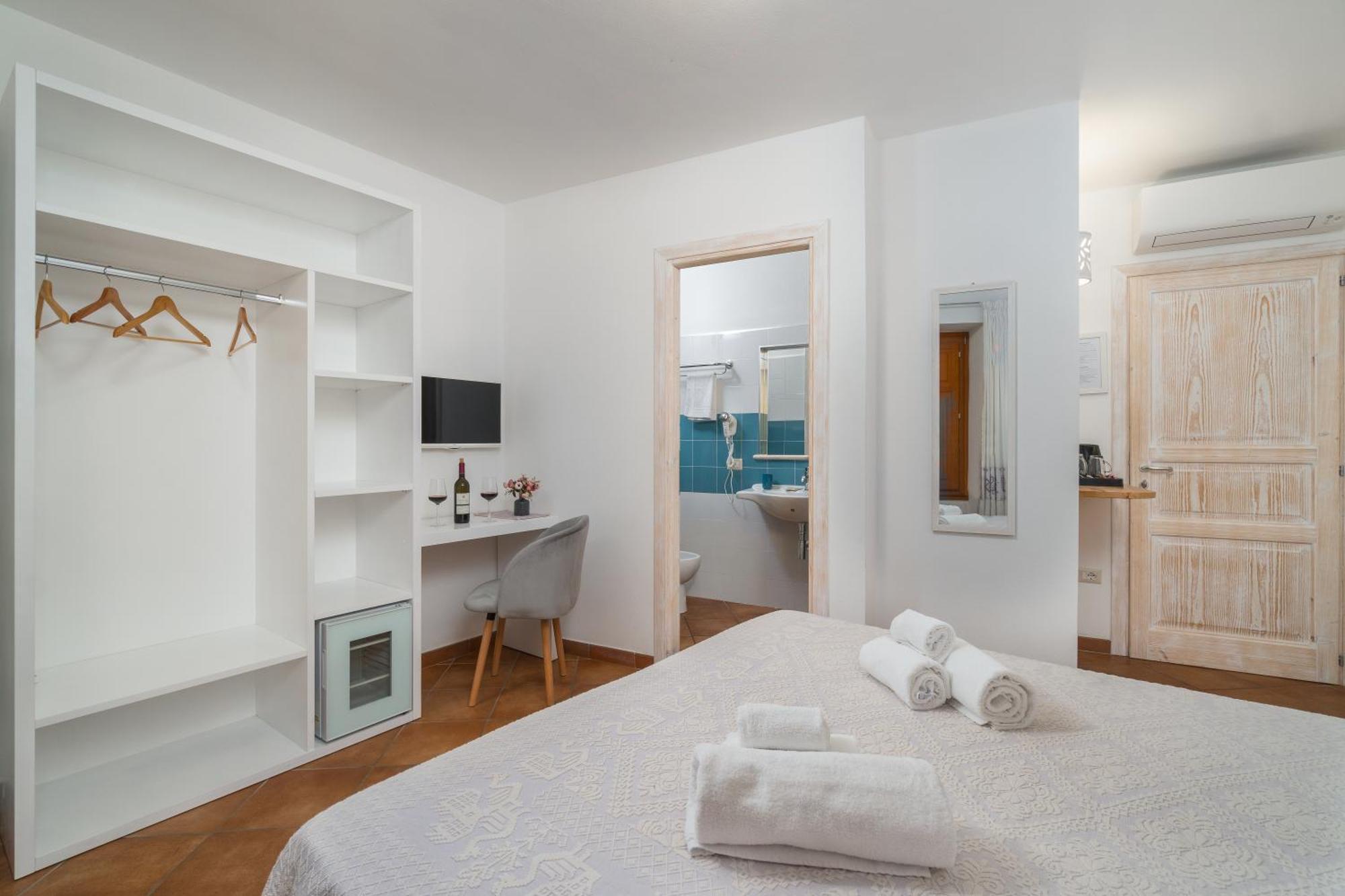 Bosa Queen House Екстер'єр фото
