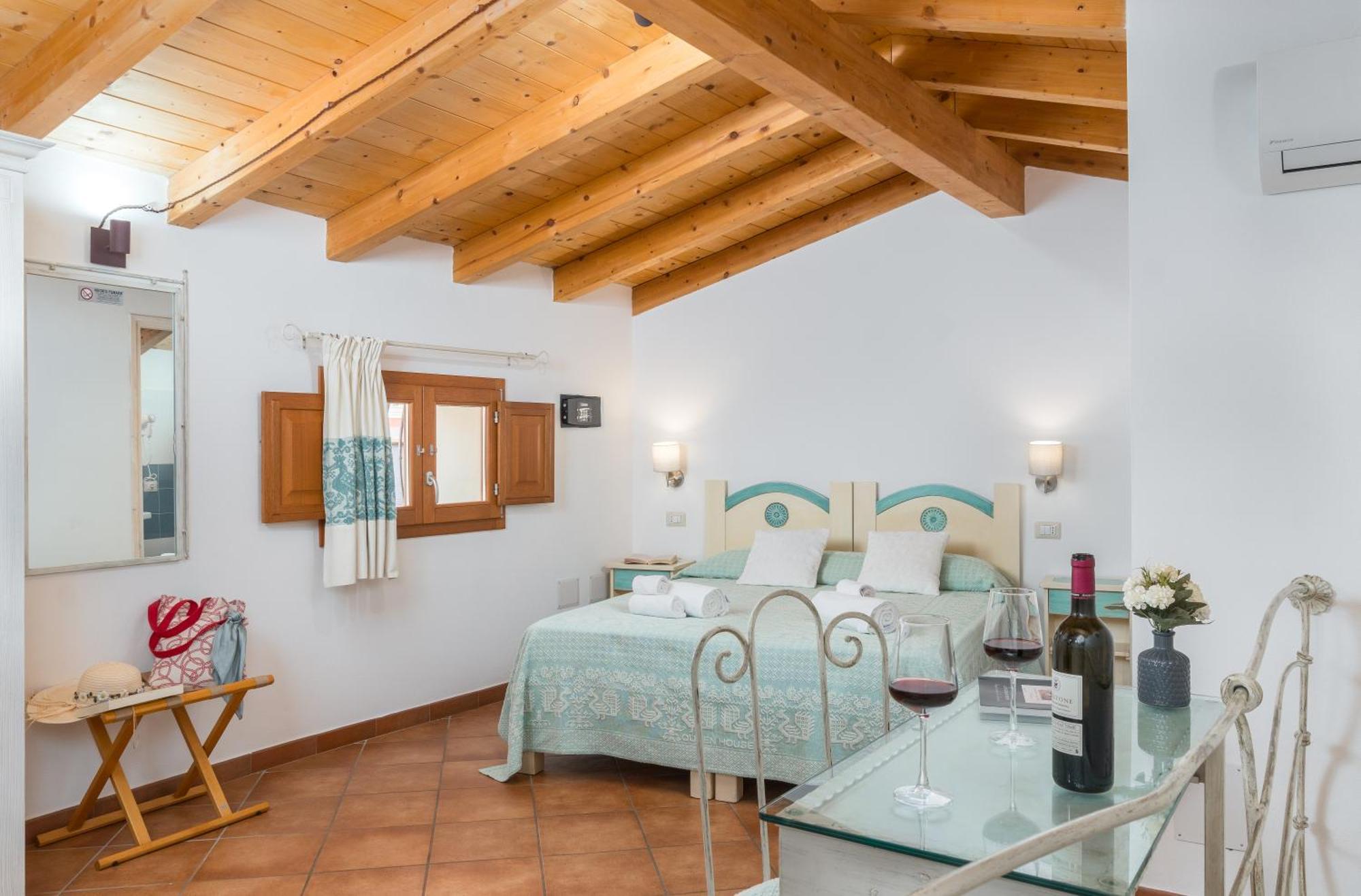Bosa Queen House Екстер'єр фото