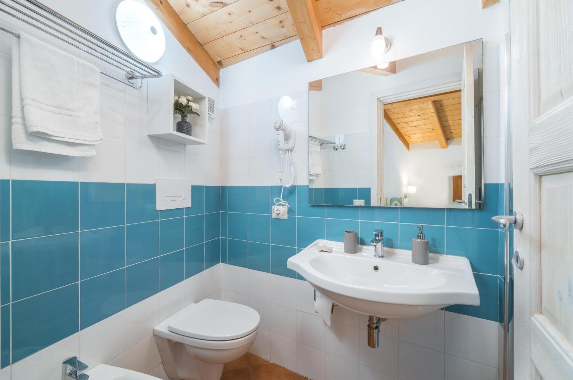 Bosa Queen House Екстер'єр фото