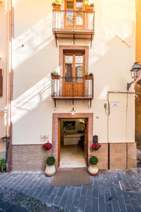 Bosa Queen House Екстер'єр фото